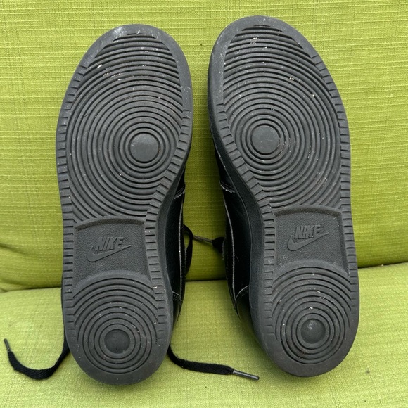 Nike Men’s Ebernon Low “triple black” sneakers athletic shoes - Picture 5 of 5